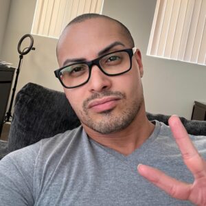 Naysha Lopez Instagram - Bet you didn’t know I wear glasses …. lol or maybe you did ! 🤓  Happy Hump Day !

 #gayboy #dragqueen #boyswithglasses #puertoricanboy🇵🇷 #laliving #humpday #papiandmami #futuremrcontinental
