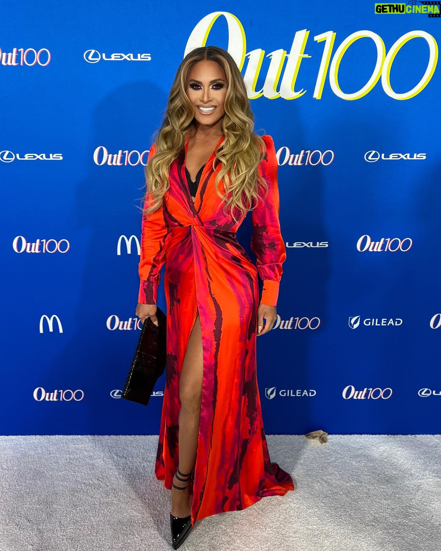 Naysha Lopez - 4.8K Likes - What an amazing night with a room full of love, diversity and beautiful people !!! Thankyou and Congratulations to @outmagazine on such a magical night. Special congrats to @cevallosgarzon88 for making it on the list, it’s only the beginning for you !
Got to see so many friends and chosen family it truly was a special night ! I had @mcdonalds fries and chicken nuggets while chatting with @jessejamespattison and got to bump elbows with my dragrace sisters @mrskashadavis and @jimbothedragclown plus hug one of my favorites @deltawork
#out100 #outmagazine #rpdralumni #gayboy #whitecarpet #redcarpet #laliving #hollywood #dragqueen #gayboy #fashionnova #chosenfamily
👗 @fashionnova