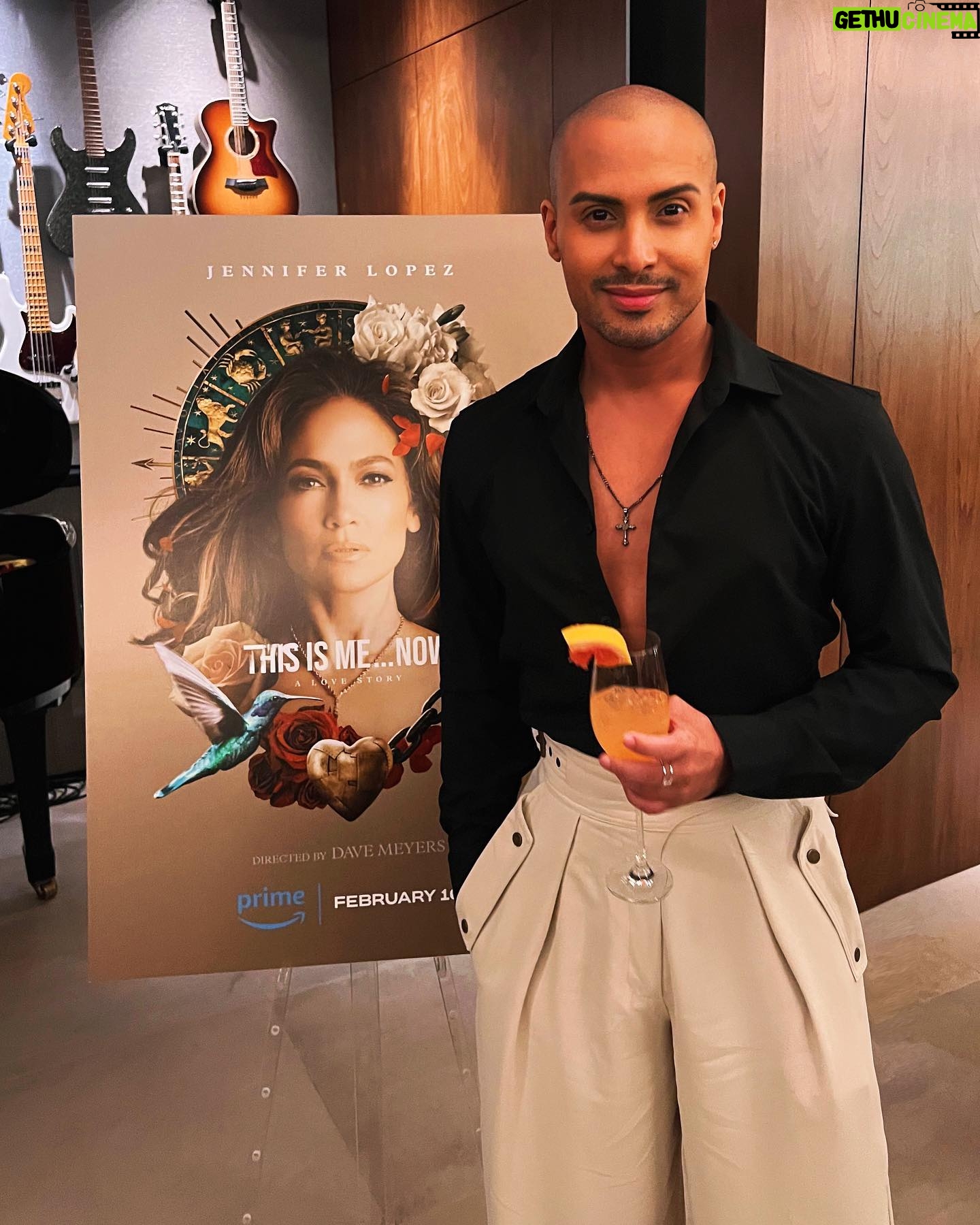Naysha Lopez - 5K Likes - Thankyou to @primevideo @amazonstudios @primerolatino for an amazing night !
@jlo congrats on a beautiful piece of art ! Your work ethic and dedication to your craft are inspiring ! You are Queen 👑
THIS IS ME…NOW: A LOVE STORY
Exclusively on Prime Video globally February 16, 2024