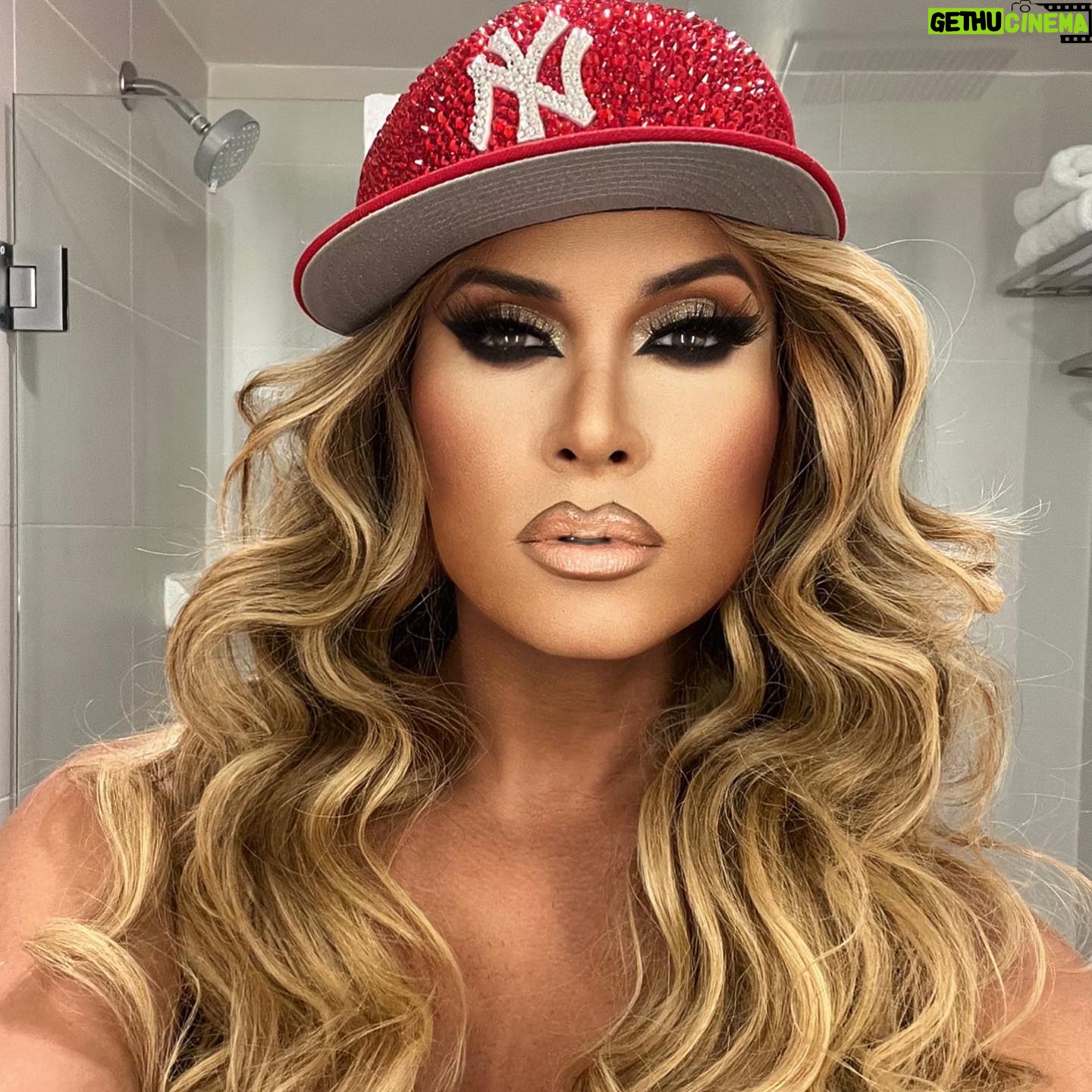 Naysha Lopez - 3.4K Likes - “ Boricua in da House !! “ bitch I was feeling my @jlo fantasy in my custom hair by @full.fantasy_wigs and my custom hat by @grizzlystonework !!! You couldn’t tell me 💩 ! Lol #thebeauty #jlo #rpdralumni #allstars8 #rupaulsdragrace #dragqueen #gayboy #puertoricanbarbie #🇵🇷 #gayboy