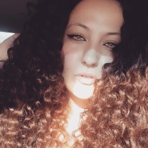 Nazlı Ceren Argon Instagram - Curvy energy