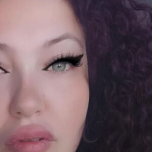 Nazlı Ceren Argon Instagram - Thank you for great al jamel ( azul contact lenses)