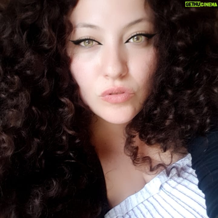 Nazlı Ceren Argon - 44 Likes -