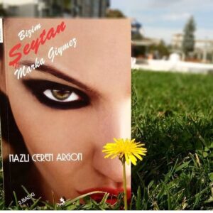 Nazlı Ceren Argon Instagram - #tbt #bizimşeytanmarkagiymez '11 @mujdeninkitapaski
Muhtesem bir yorum yazmisti kitabim icin ❤