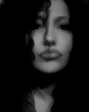 Nazlı Ceren Argon Instagram - Retro santral