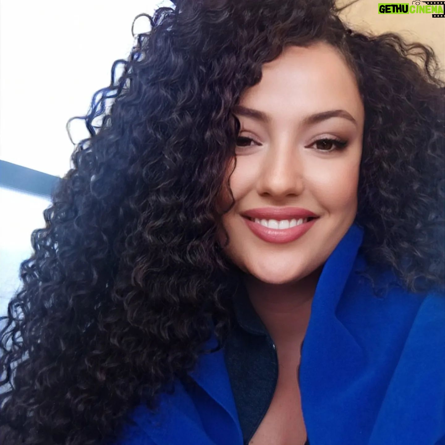 Nazlı Ceren Argon - 50 Likes - Keep always smile my baby:)