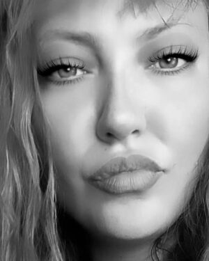 Nazlı Ceren Argon Instagram - ...