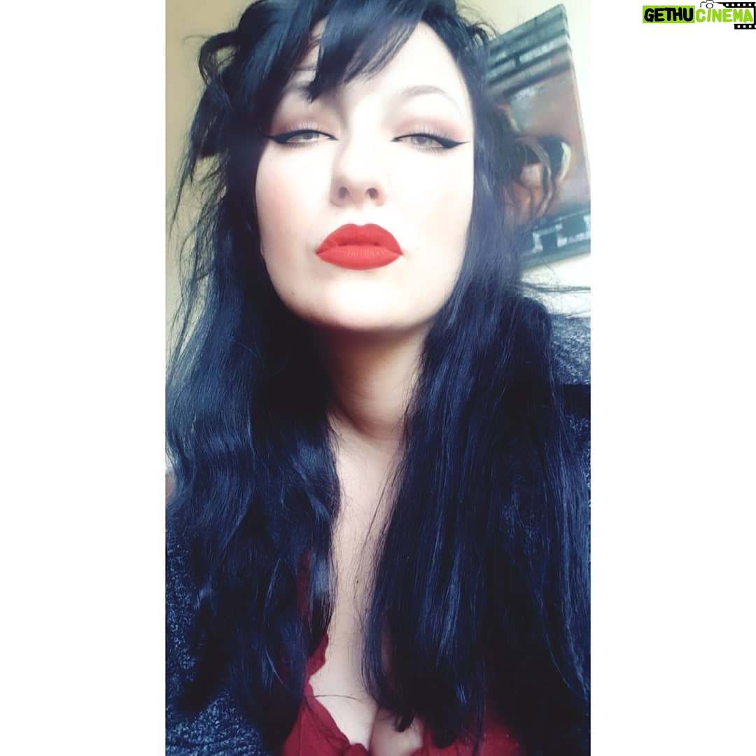 Nazlı Ceren Argon - 48 Likes -