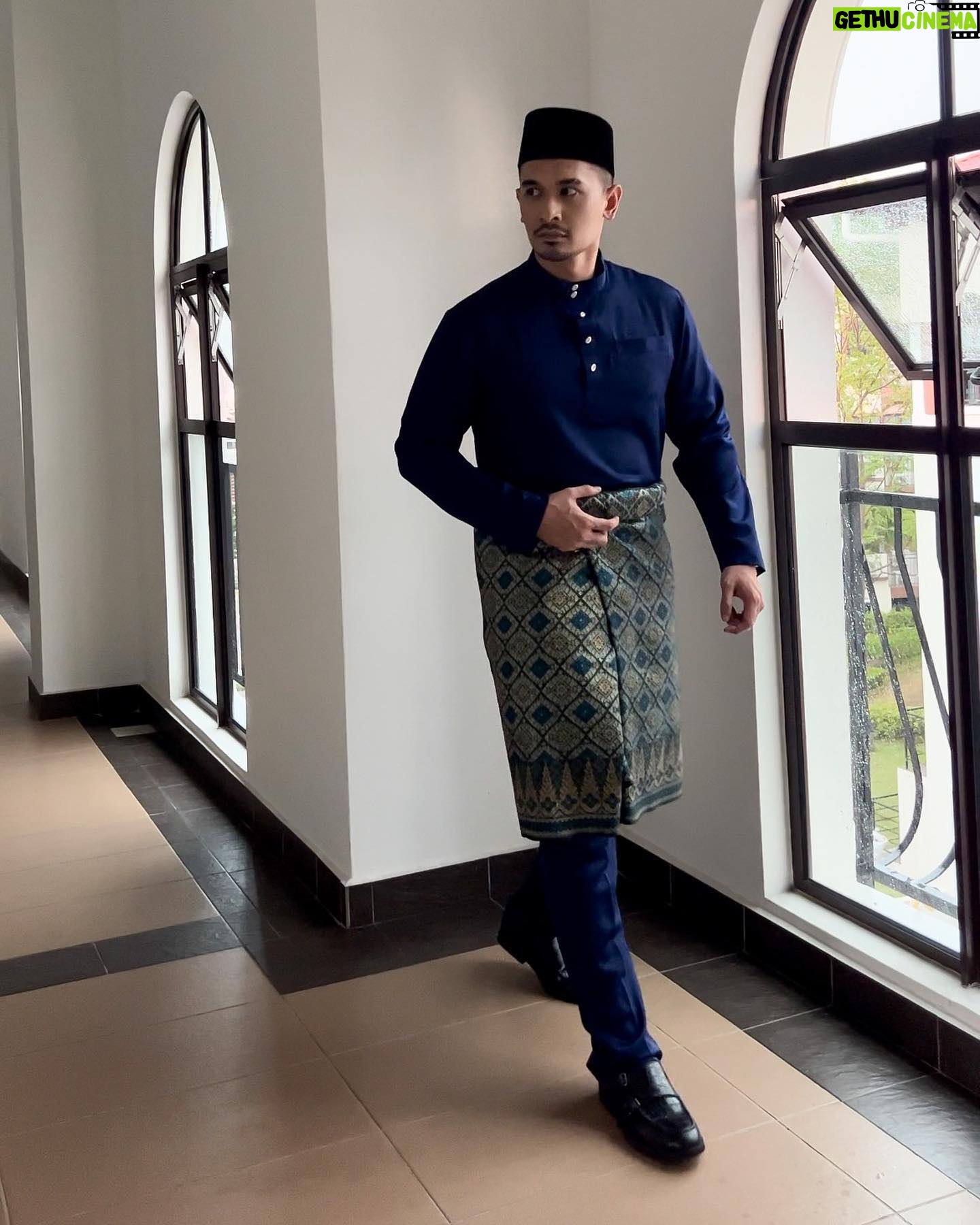 Nazrief Nazri - 461 Likes - Orang lelaki ni biasa beraya baju Melayu satu je cukup, raya kedua dah kena pakai baju casual dahš¤Ŗ. So senang beli baju Raya dekat Polo Haus je semua ada. Cutting pun menarik dan cantikš. Very recommendedš
Check out their website guysšš»
https://polohaus.com
@polohaus_official
#POLOHAUS #RiseAbove #polotee #stylewithpolo