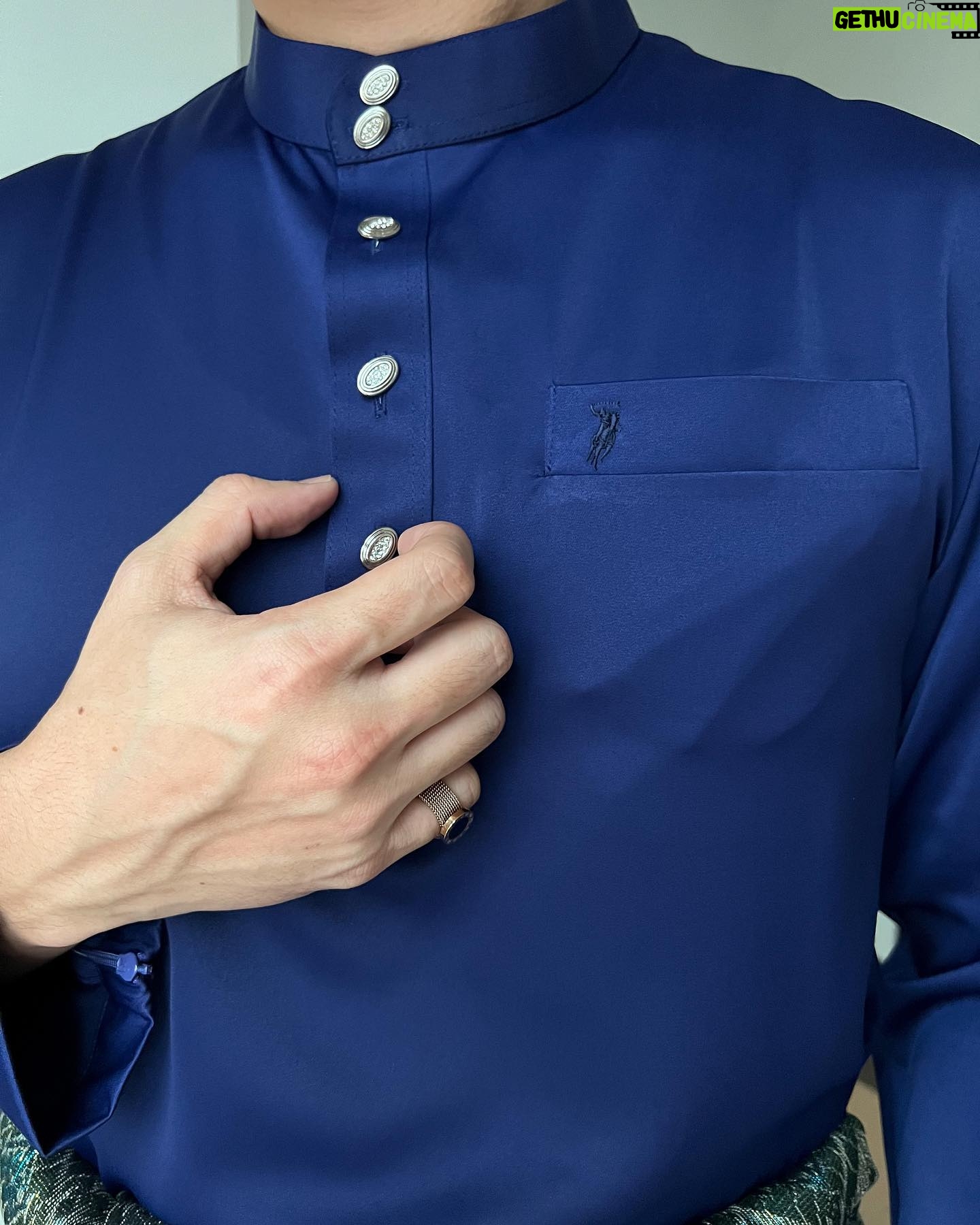 Nazrief Nazri - 461 Likes - Orang lelaki ni biasa beraya baju Melayu satu je cukup, raya kedua dah kena pakai baju casual dahš¤Ŗ. So senang beli baju Raya dekat Polo Haus je semua ada. Cutting pun menarik dan cantikš. Very recommendedš
Check out their website guysšš»
https://polohaus.com
@polohaus_official
#POLOHAUS #RiseAbove #polotee #stylewithpolo
