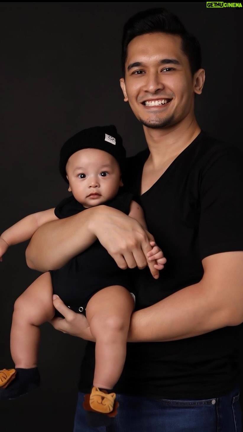 Nazrief Nazri - 500 Likes - Daddy simpan sini buat kenangan❤️ @littlenoahjourney