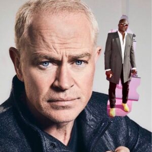 Neal McDonough Instagram - Fun challenge! Thanks @reesewitherspoon @jennifer.garner @elizabethbanks
Seal-on-Neal 
Ruvé told me to do this and made this pic for me! Thank you love! #ElfOnAShelf #myElf