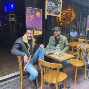 Nebil Sayın Instagram - Aylaklık eğitimi ders 1- "nasıl akşamdan kalınır?"
@beyoglumekani
Pby @iremozdemiri