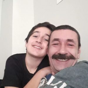 Nebil Sayın Instagram - Gülerseniz geçer. Günaydın😘