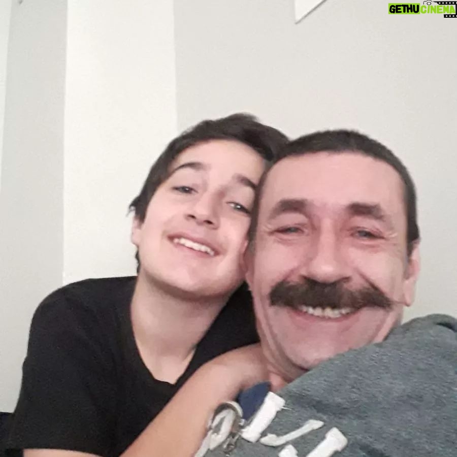 Nebil Sayın - 2.8K Likes - Gülerseniz geçer. Günaydın😘
