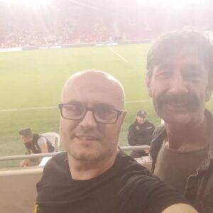 Nebil Sayın Instagram - Ertan Kardeşimle mahallemizin maçına da mı gitmiyek
@goztepe