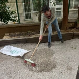 Nebil Sayın Instagram - Bahçe düzenleme vs bir takım amelelik işleri