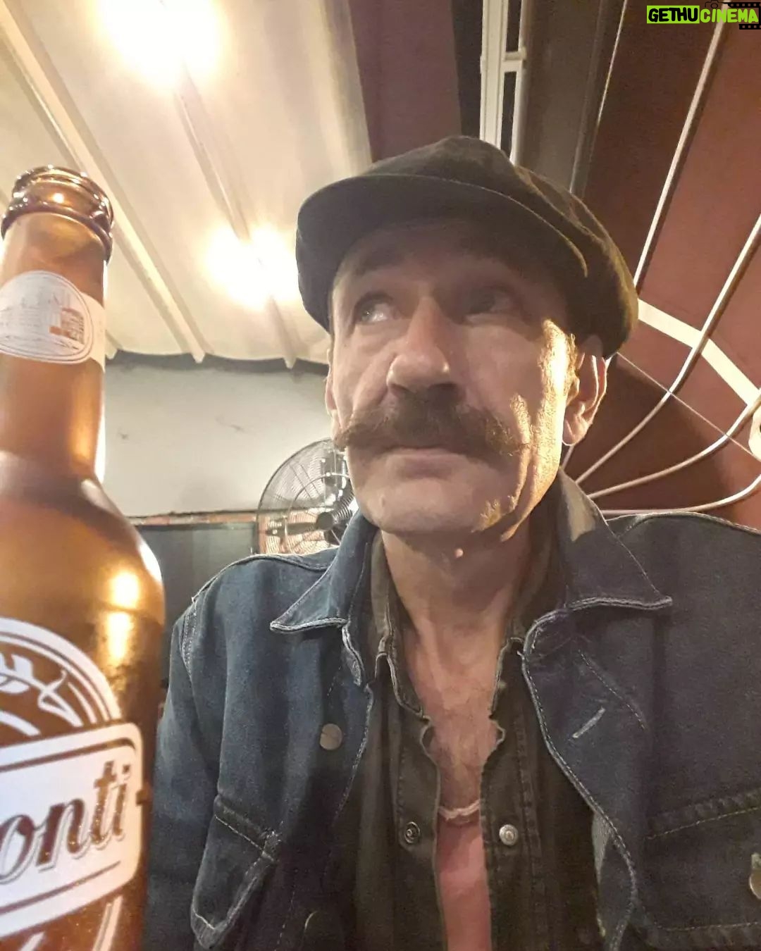 Nebil Sayın - 3K Likes - Günaydın😉@beyoglumekani