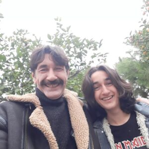 Nebil Sayın Instagram - Yeni yıl selfisi de mi çekmiyek?