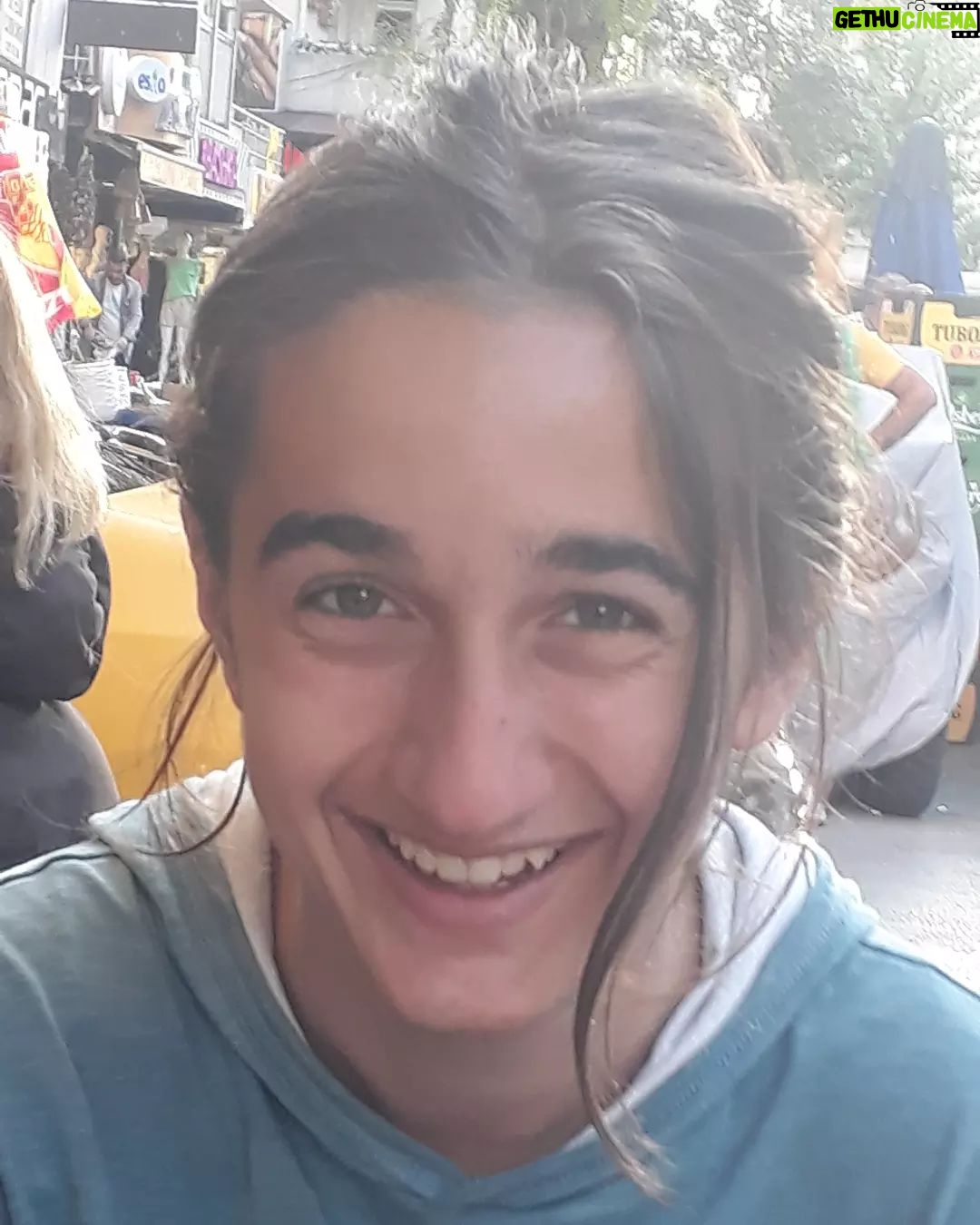 Nebil Sayın - 1.1K Likes - Seviyorum uleaayynn!