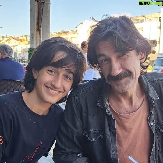 Nebil Sayın - 1.8K Likes - Urla'dan sabahın körü pozu çekmesek olmazdı. 😎
