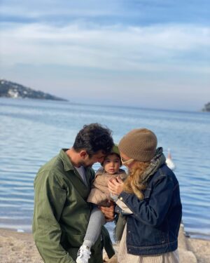 Necip Memili Instagram - ,,, bize her yer deniz kenarı,,, @didemdayicioglu  #AsYa ,,,
