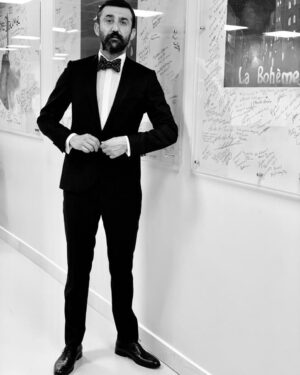 Necip Memili Instagram - ,,,Kara,komik filmler, 18 ekim’de sinemalarda,,,