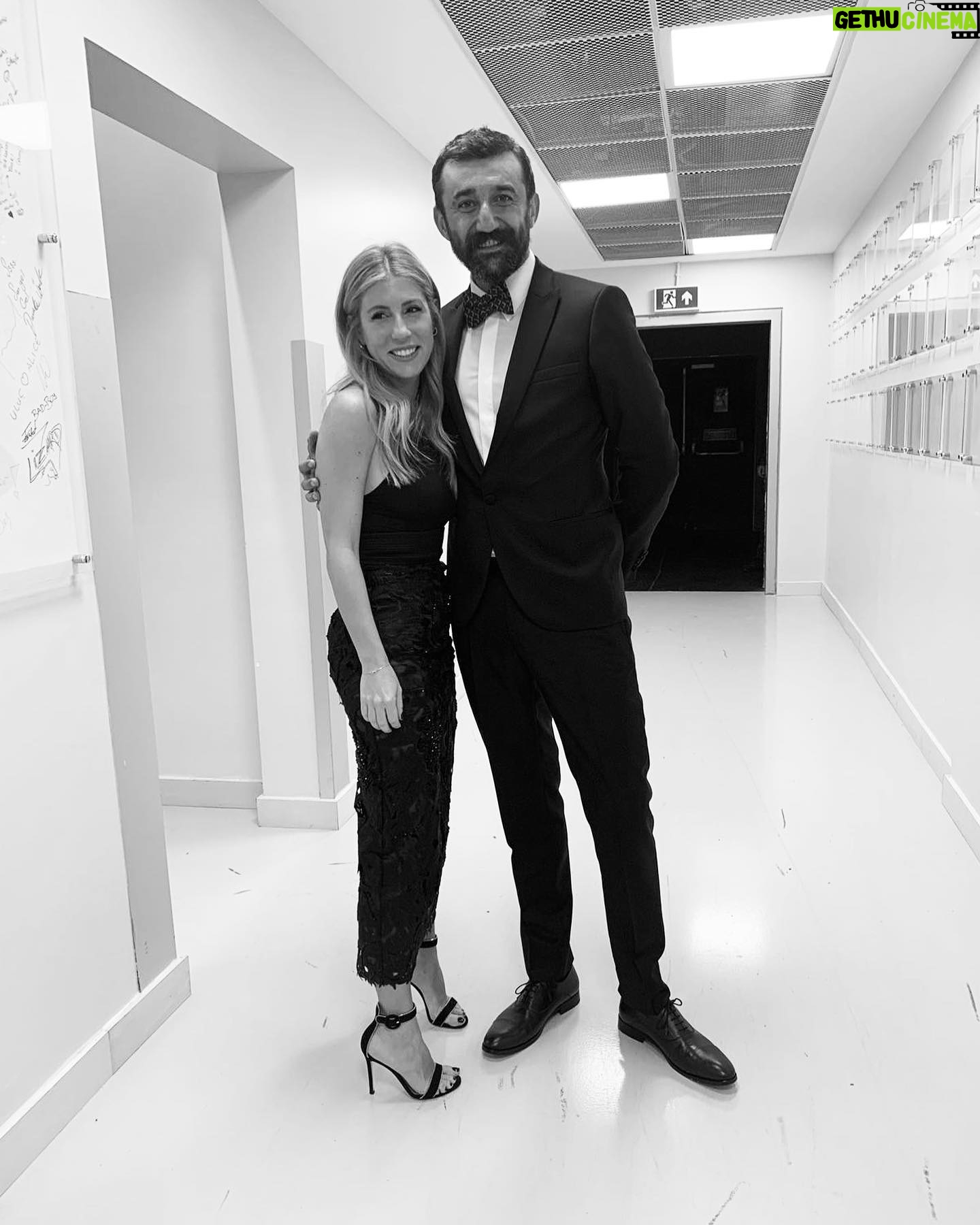 Necip Memili - 84.7K Likes - ,,, bir ömre bedelsin,sarı fırtınam, gözümün nuru,,,D.D,,,sevmekten de öte,,,