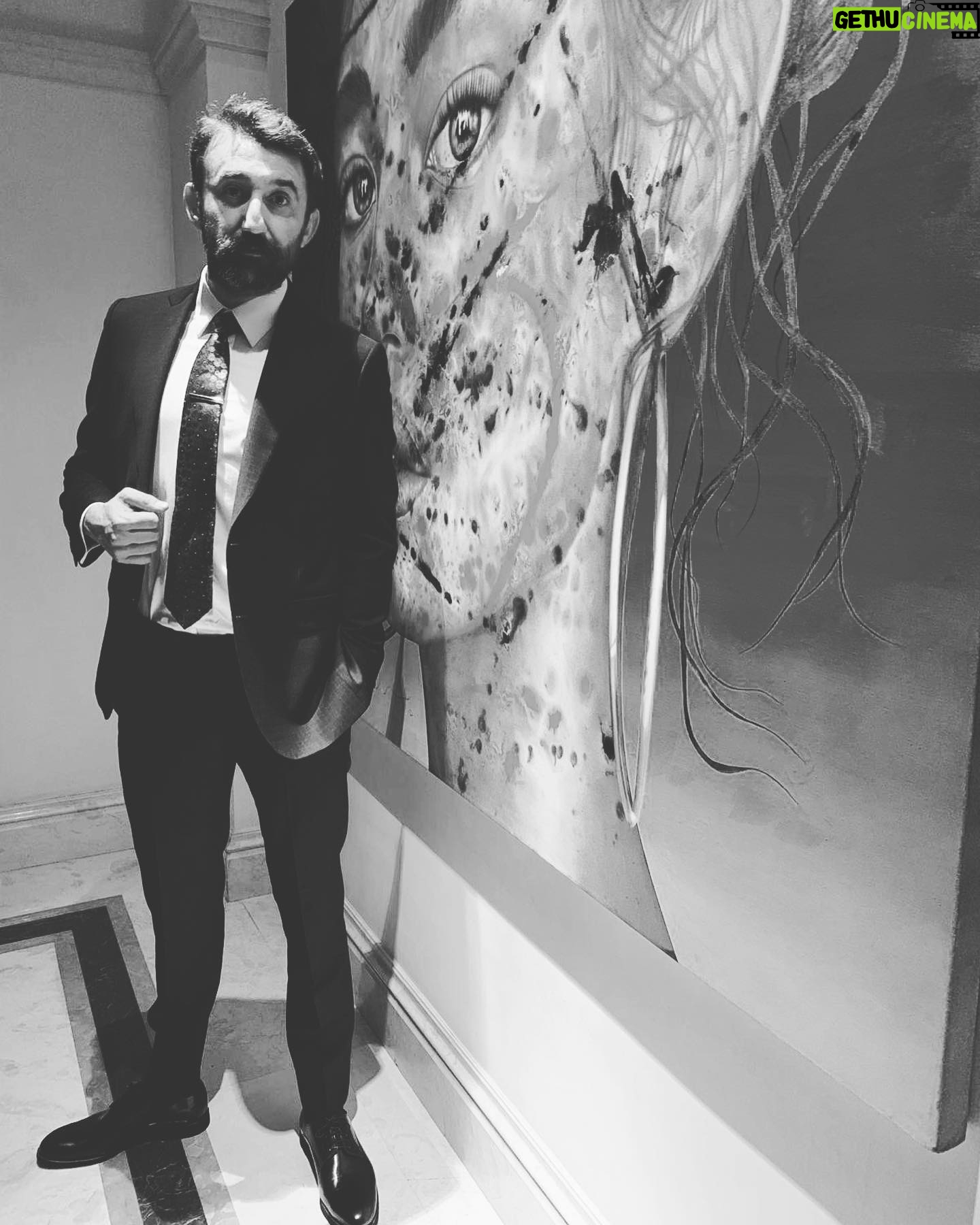 Necip Memili - 84.9K Likes - ,,,#kansersizyaÅamderneÄi, teÅekkürler @ramseymodasi ššš