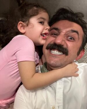 Necip Memili Instagram - ,,,tabi ki de delireceğiz,akıllı olmak bize hiç yakışır mı ya?,,,#AsyA & ben,,,