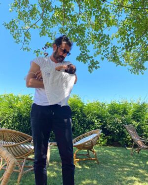 Necip Memili Instagram - ,,,kızımız ile dışarıya ilk adım,,, @didemdayicioglu 💫🥰🙏