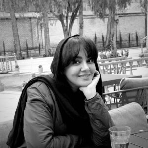 Neda Ghasemi Instagram - میگه که؛

روی دریا کف نِشیند ، قعر دریا گوهر است

صائب تبریزی