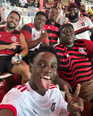 Nego Ney Instagram - Ainda pé quente 4x0 meu Mengão ❤️🖤