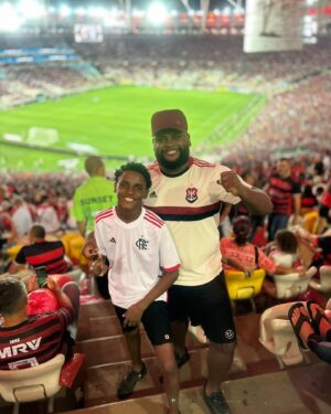 Nego Ney Instagram - Ainda pé quente 4x0 meu Mengão ❤️🖤