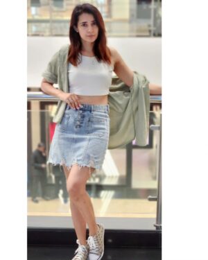 Neha Jhulka Instagram - Where You are happy and you Know IT 
Go TO MALL 😆 🤣
Retail therapy time n yummy food.. 

#mallcrawler #retailtherapy #happyplace #happyfeet👣 #njoy #foodstagram #funday