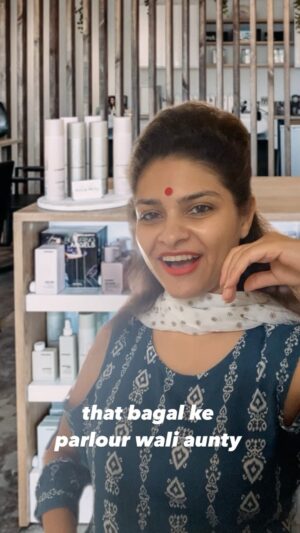 Neha Kaul Instagram - Free manicure ke liye kya kya sunna padta hai 🤷🏻‍♀️

#radhemaa #reels #reelsindia #funnyreels #funnyvideos #trendingreels #funnyvideos #actor #humour #influencer #blogger #instagood