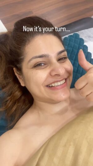 Neha Kaul Instagram - @isaacluxe has some great offers that you just can’t refuse. Take this as a cue to get that much needed pampering you were thinking about. Loved the experience ❤️

#ad #isaacluxemumbai #isaacluxe #skinhairbody #wellness #pamperyourself #takecareofyourself #actor #influencer #dermatologist #hydrafacial #signatureled #reelsindia