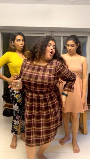 Neha Kaul Instagram - Had to do this!! 😬🤪 
#naagin6 #naagin6withtejasswiprakash #tejasswiprakash #tejaswiprakash #naagin #tejatroops #pratha #jahnvikapoor #sheshnaagin #tejasswi #tejran #trendingreels #trendingnow #trending #trendingaudio #trendingsound #reeltrend #reeltrending #reeltrends #reelsindia
