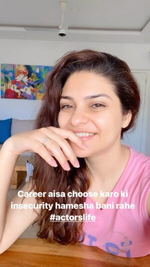Neha Kaul Instagram - My 2 projects are in pipeline and that pipeline is choked 😒

#trendingreels #reelsindia #funnyreelsvideo #actorslife #insecurity #struggles #waitforit #funnyvideo #fyp