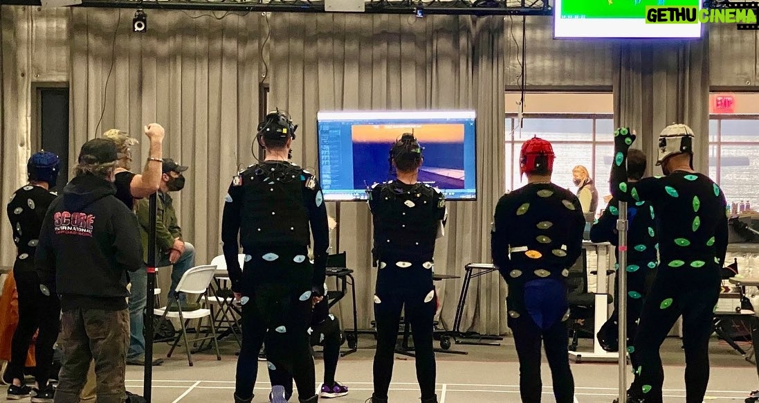 Neil Ellice - 3.3K Likes - Wee BTS drop for the meantime...🧼🧼🧼. Spot the SEAL Team Six operators keeping us straight on set, if you can...
#callofduty
#modernwarfare2
#soapmactavish