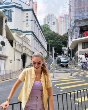 Nelly Řehořová Instagram - Thank you for the amazing opportunity to sing at the @makemusichk festival in Hong Kong. 🎤 It was an unforgettable experience for me, full of incredible energy and wonderful people. 🫰🏼 I enjoyed it immensely and look forward to more opportunities like this. ✨ Big thanks to the @consulategeneralczhk who made this great moment possible. 🙏🏼 #gig #hongkong #fringeclub #makemusic #festival #china