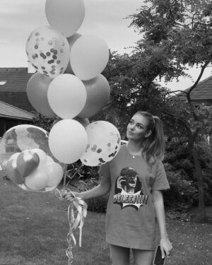 Nelly Řehořová Instagram - 23✨ moc děkuju za všechna přání🫶🏼 #birthdaygirl