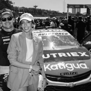 Nelson Piquet Jr. Instagram - Registros do último dia da terceira etapa, até mais Interlagos, Estamos chegando Cascavel! 🏁
.
.
.
#race #stockcar #piquet

📸 @josemariodias