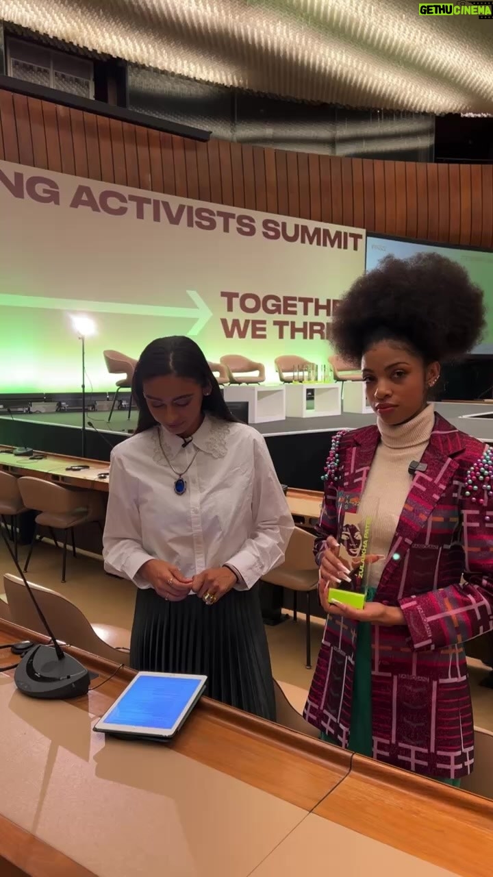 Nelufar Hedayat - 605 Likes - Collective unity is key! 🤝
💪Our activism connects to greater #socialcause and for the future, working as a community is important to make the world a better place - Zulaikha Patel
Thank you @zulaikhapatel_ for the wonderful inspiration! ♥️
#yas22