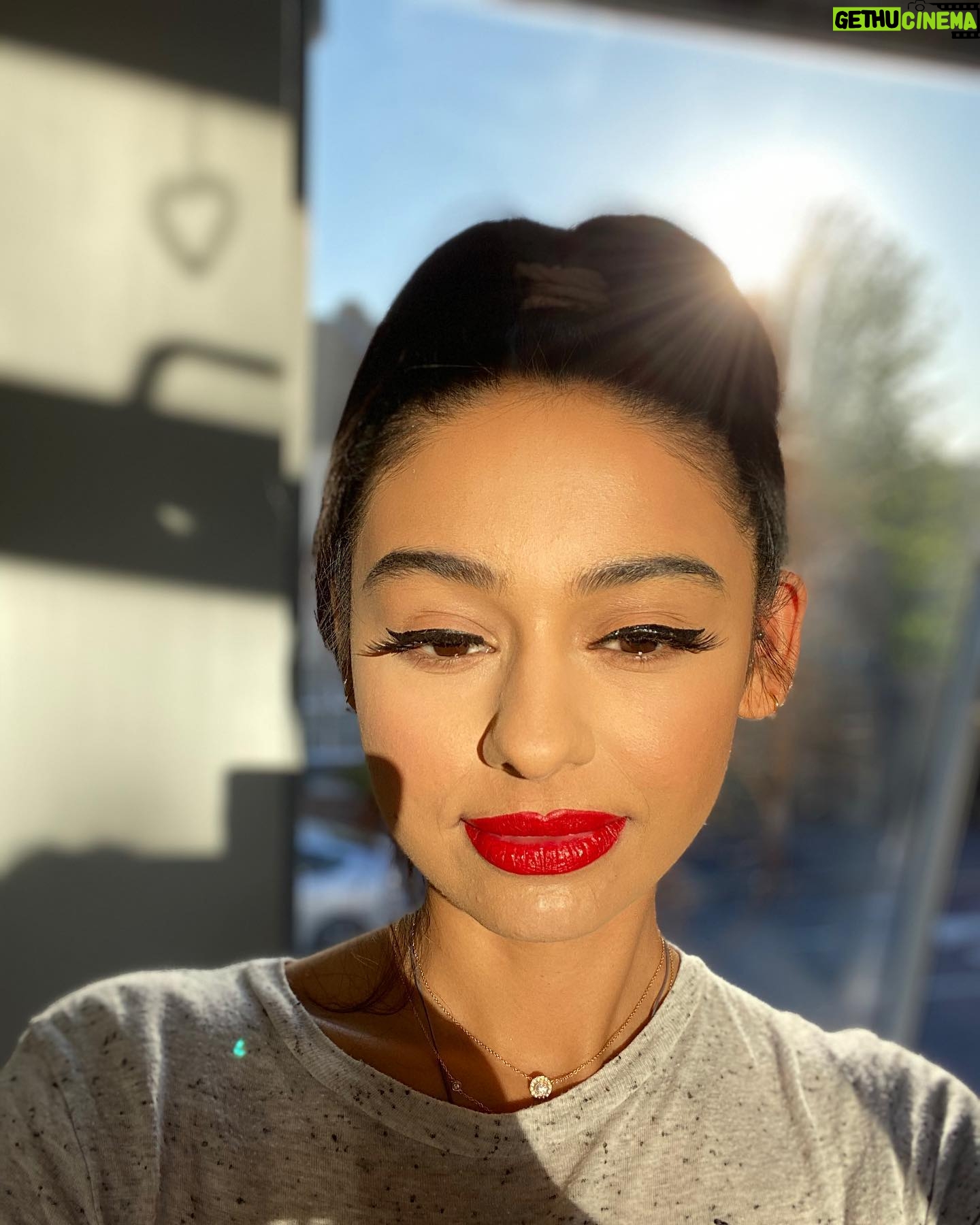 Nelufar Hedayat - 1.5K Likes - Remember the sun...yeah me neither 🕯