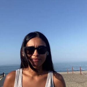 Nelufar Hedayat Instagram - In this episode we speak to one of the fiercest journalist I know @suddafchaudry is live from kabul answering questions like are women really not free? Are they sex slaves? Should tourists visit Afghanistan? And as ever you have your somewhat silly host making it all accessible. Watch now!