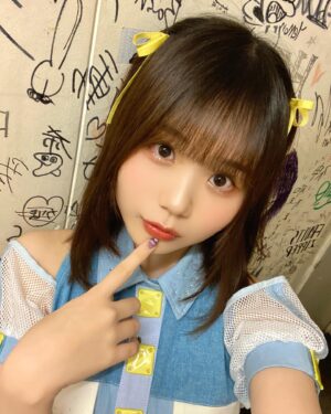 Nene Hieda Instagram - 🍎❤️‍🔥

#ダイアローグ #ライブ衣装 #ハーフツイン