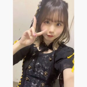 Nene Hieda Instagram - 🐣⚡️

#ダイアローグ
#内山悠里菜
#ライブ衣装