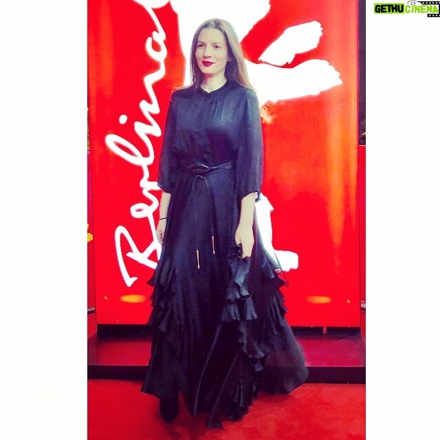 Neta Riskin - 613 Likes - Everything Liora Taragan does as @liora_taragan or in her new @bazzandlutra is absolutely perfect.
#tbt#berlinale2019