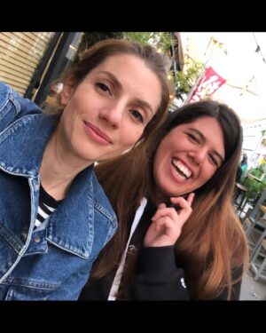 Neta Riskin Instagram - Gefen Kaminer is a young actress and artist I’ve been honored to work with last year. 
On 7.10.23 her uncle Shmulik Weis was murdered in the massacre in kibbutz Be’eri and her aunt Judith was abducted to Gaza. 
Shmulik’s funeral was held today. Their son, Daniel, and his cousin Gefen sang Shmulik’s favorite song in his memory. 
My heart is with them and with all families who have lost their loved ones and with all people who are held hostage in Gaza. 
Never forget 💔
#bringthemback 

@gefen.kaminer @photo.idit